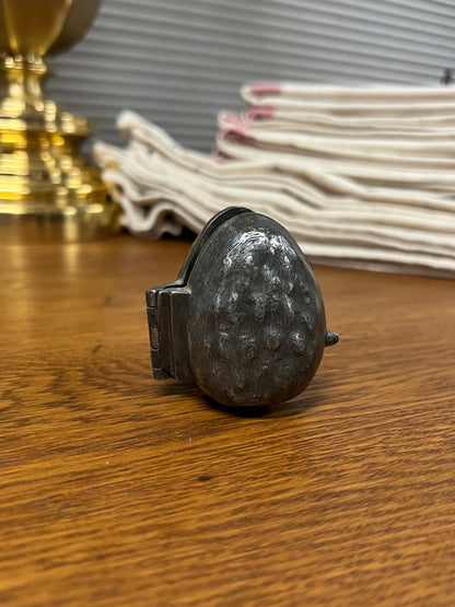 Pewter Ice Cream Mold - Strawberry