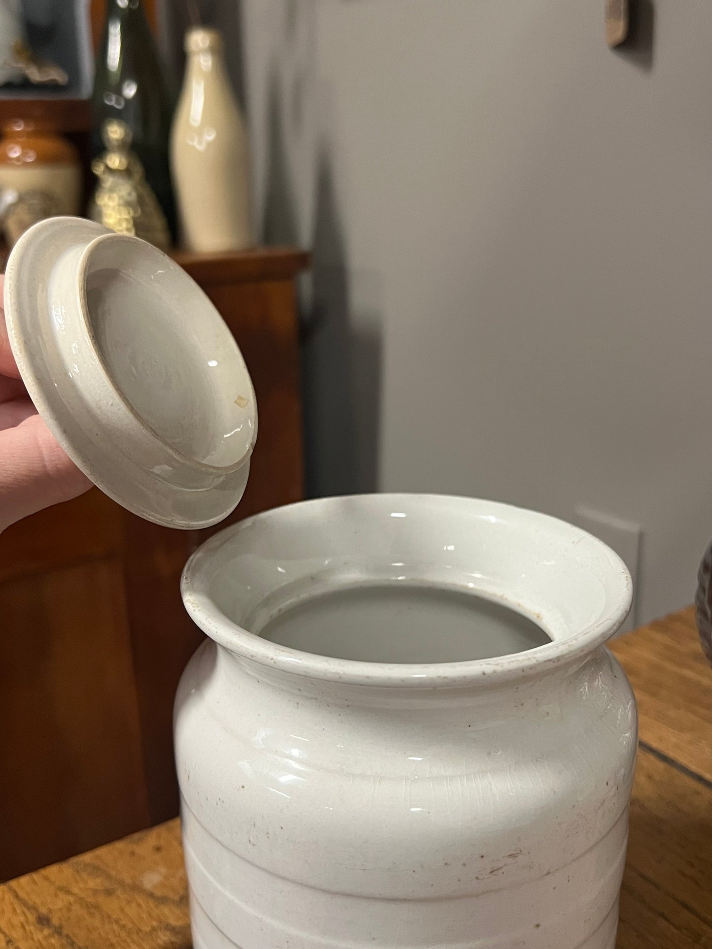 RAISINS - White Banded Kitchen Jar Canister with Lid