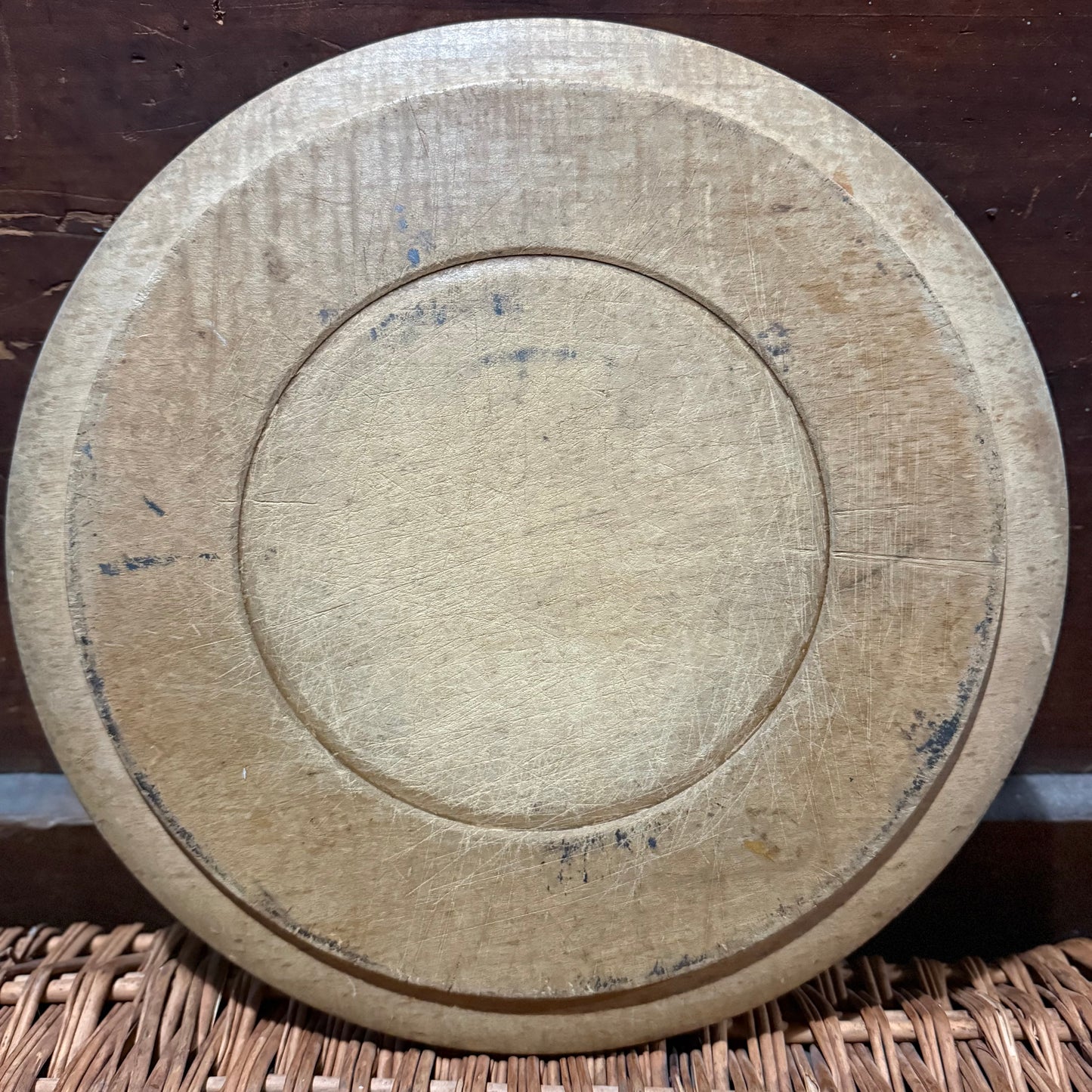 BREAD Wheat Border Carved Breadboard