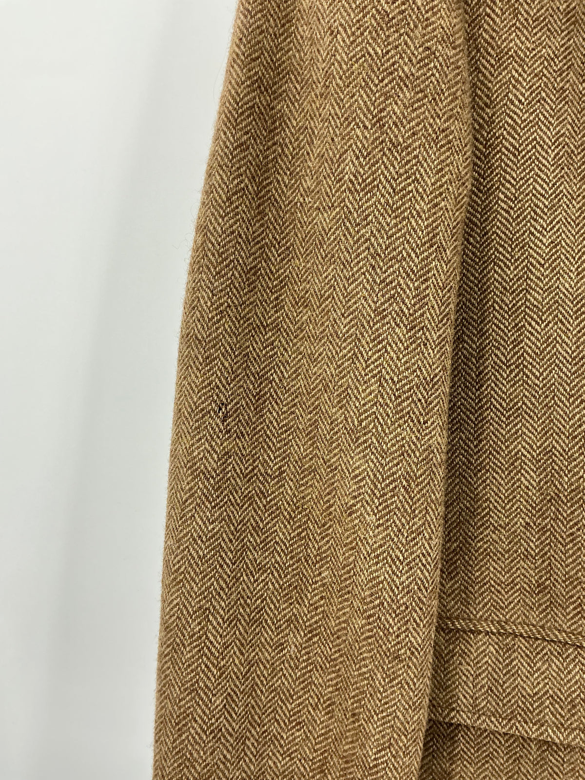 Vintage J. Press Jamieson's of Shetland Brown Herringbone Sport Coat 44R