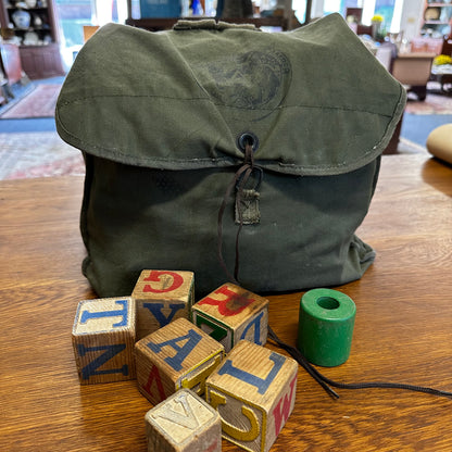 Official Trail Camper Back Pack Full of Wooden Blocks