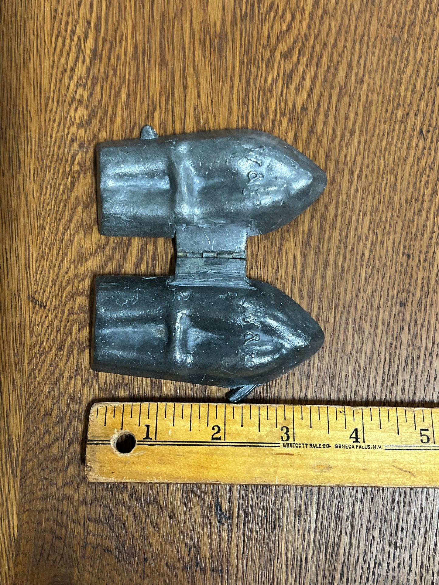 Pewter Ice Cream Mold - W&H - Asparagus