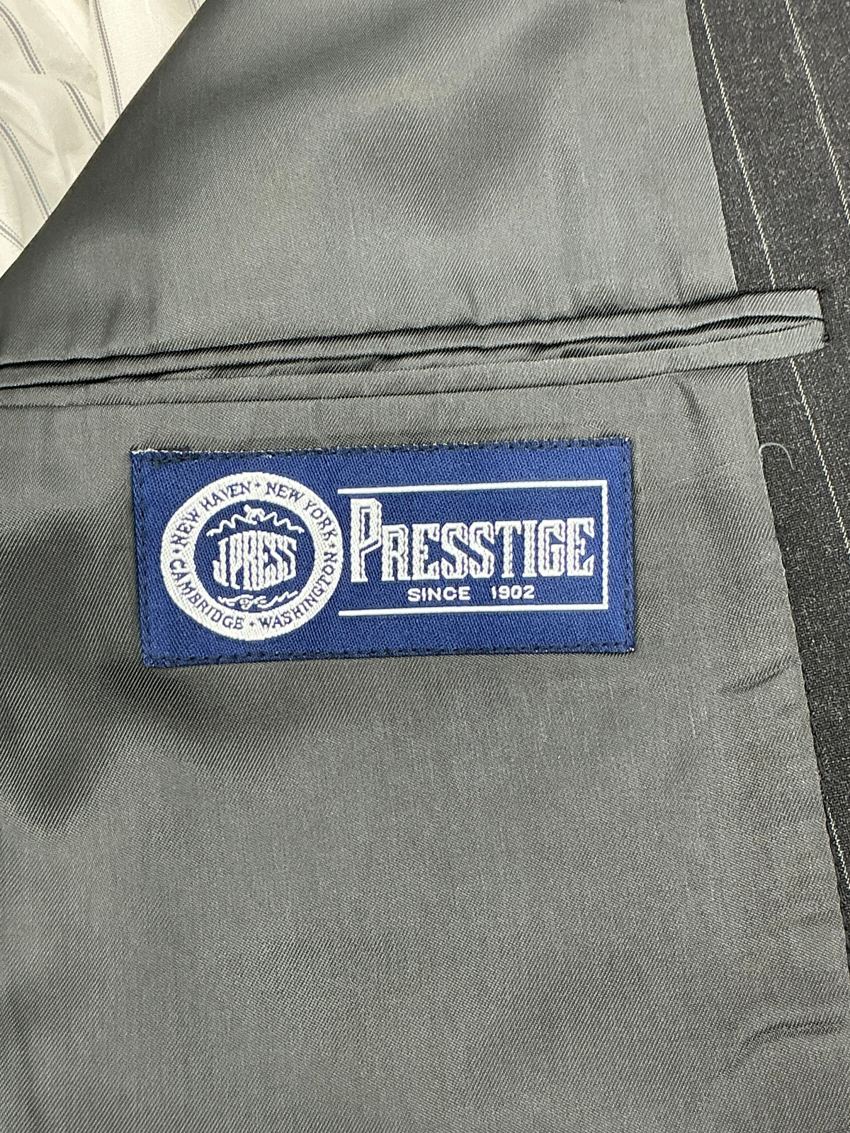 Vintage J. Press Presstige Gray Pinstripe Wool Sport Coat Blazer Made in USA