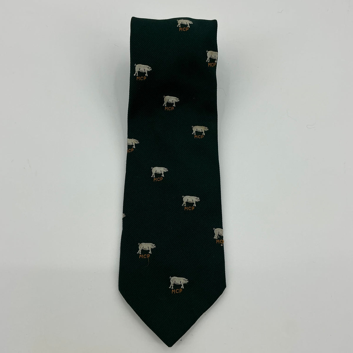 Vintage Male Chauvinist Pig Bloomingdale’s Men’s Green “MCP” Pig Print Tie