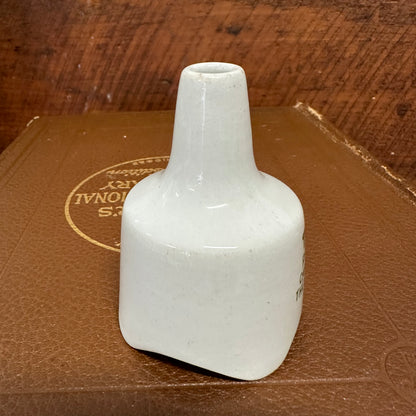 Grimwades The Improved Popular Pie Funnel