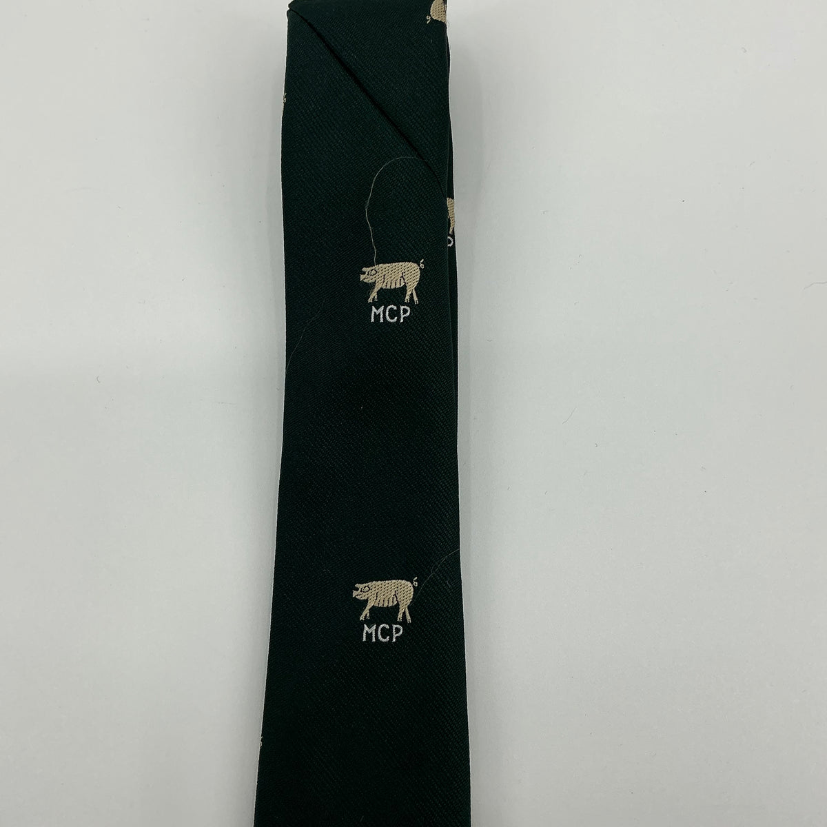 Vintage MCP Male Chauvinist Pig/Hidden Pinup English Sports Shop Pig Print Tie