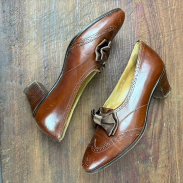 Vintage Ralph Lauren Brown Leather Wingtip Heels Silk Bow