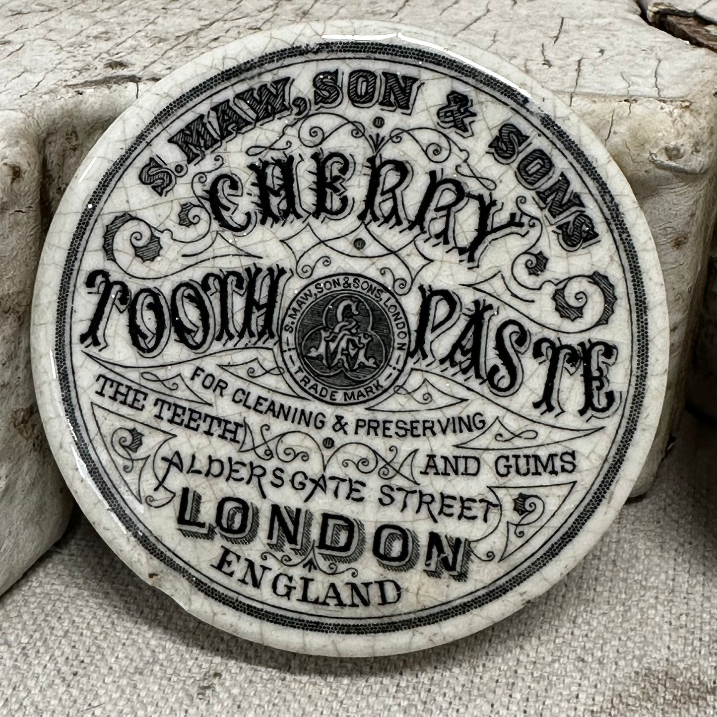 Cherry Toothpaste Pot Lid