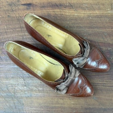 Vintage Ralph Lauren Brown Leather Wingtip Heels Silk Bow