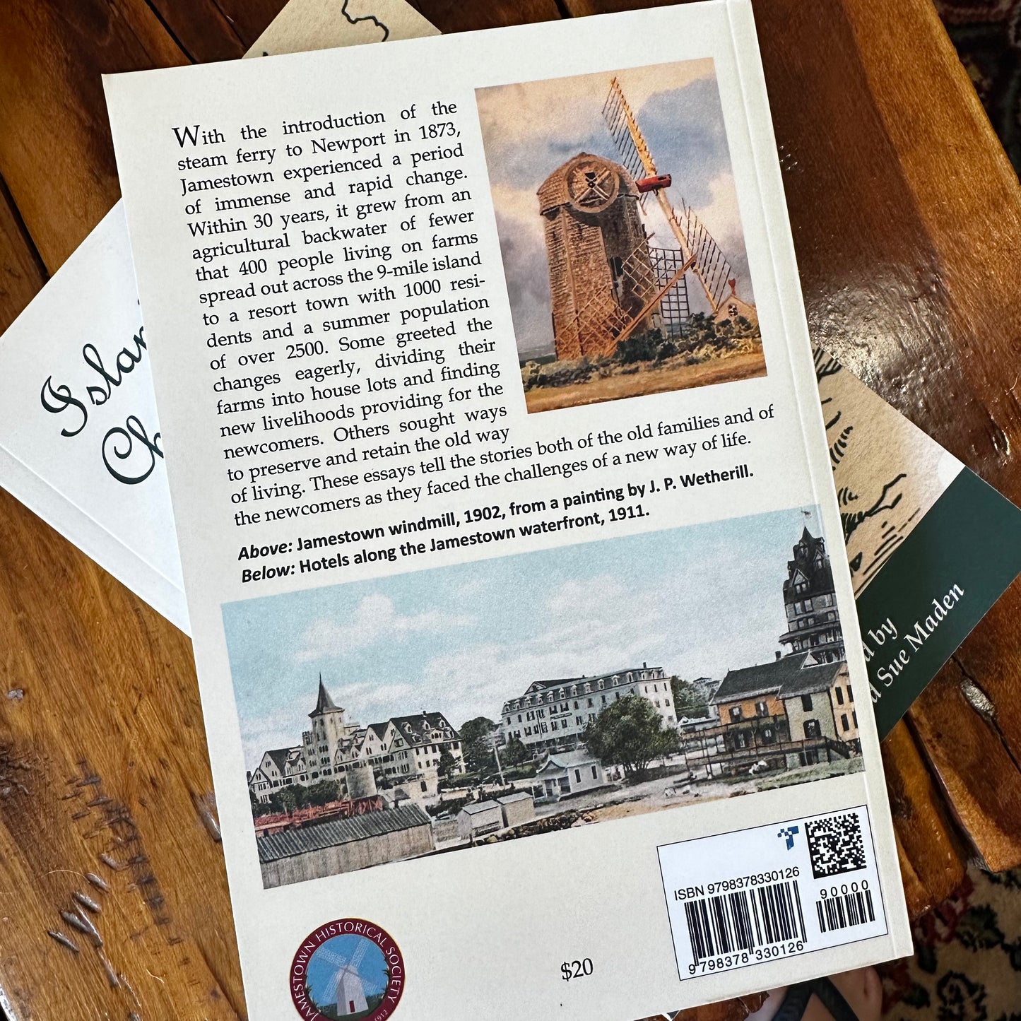 Island Chronicles: Stories from Jamestown by Rosemary Enright & Sue Maden