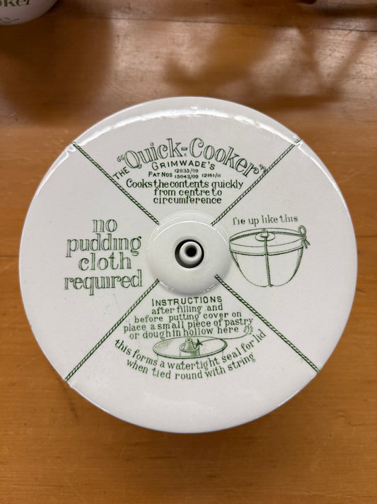 Large Grimwades Quick-Cooker 8.5"