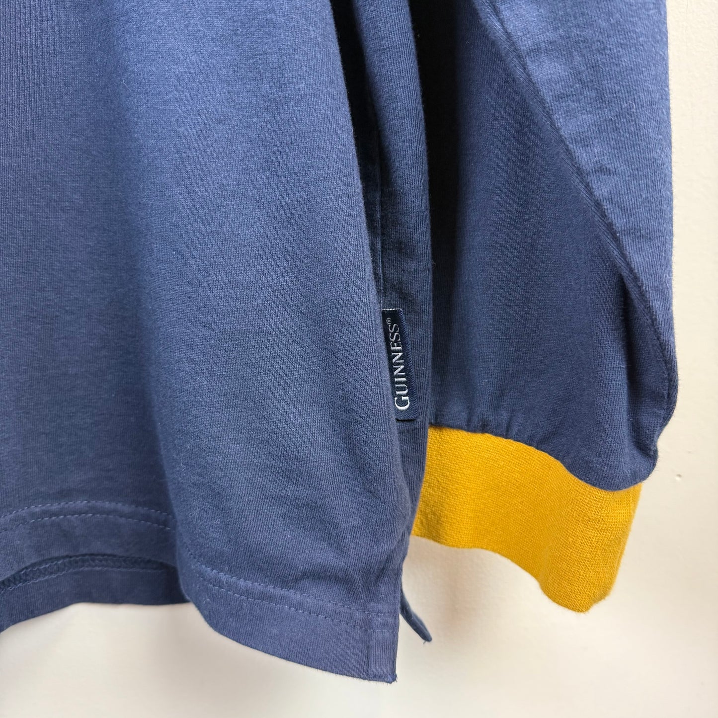 Guinness Hooded Long Sleeve Shirt XXL - Navy Red Yellow Stripe