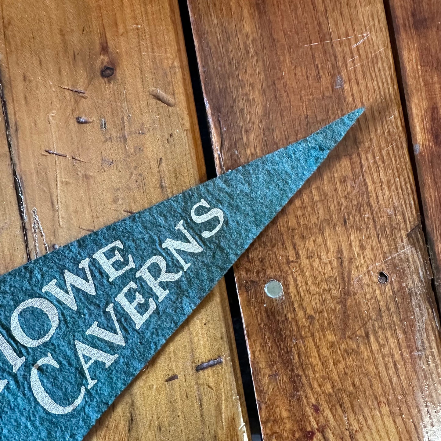 Vintage Howe Caverns Felt Pennant