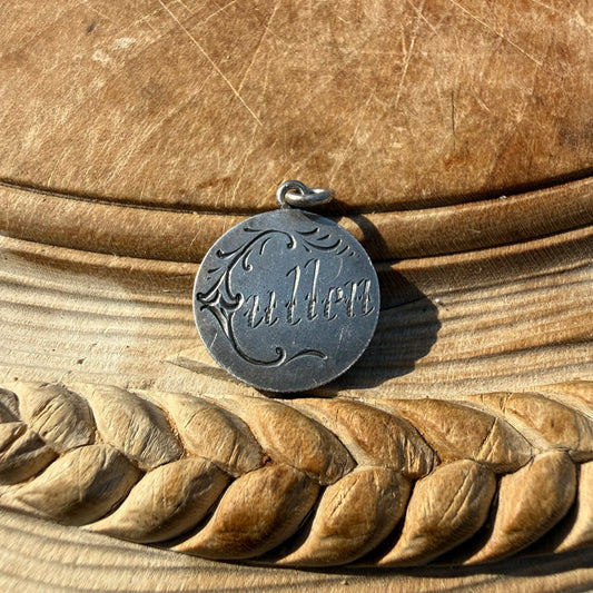 Victorian Love Token - Cullen/Fannie