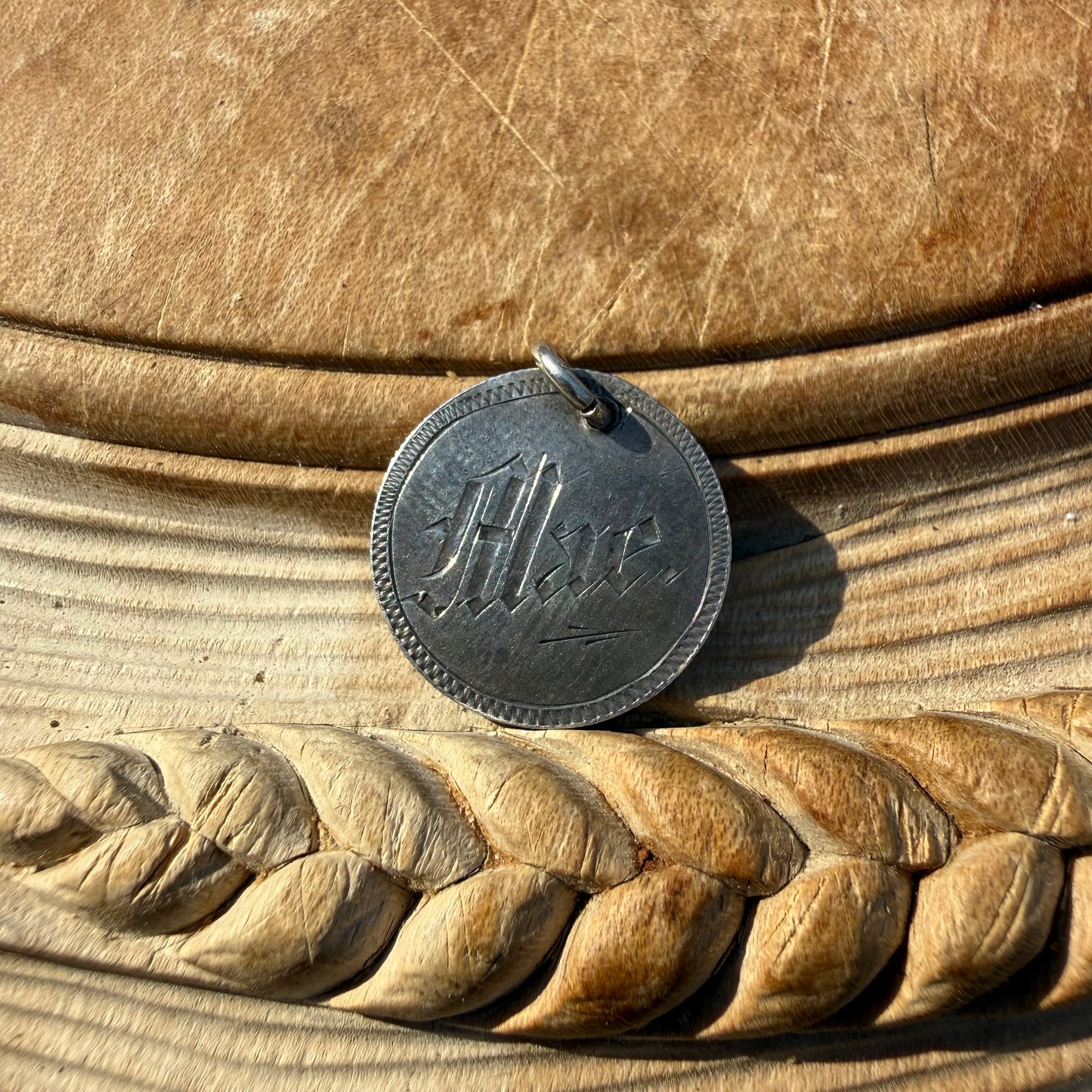 Victorian Love Token - Mae/1889