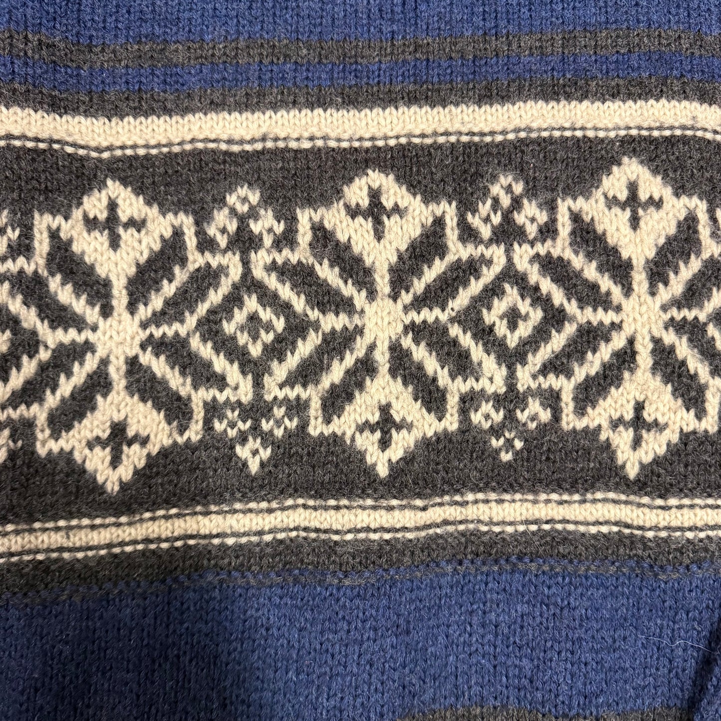 Vintage J. Crew Blue Grey Snowflake Sweater