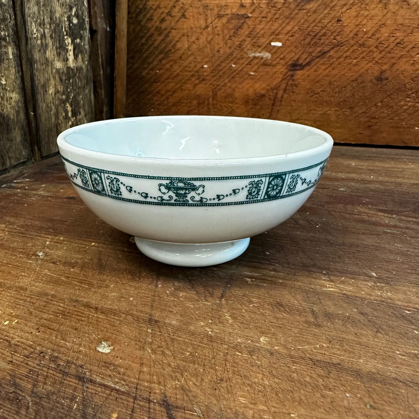 Green Pattern Restaurantware Chili Bowl