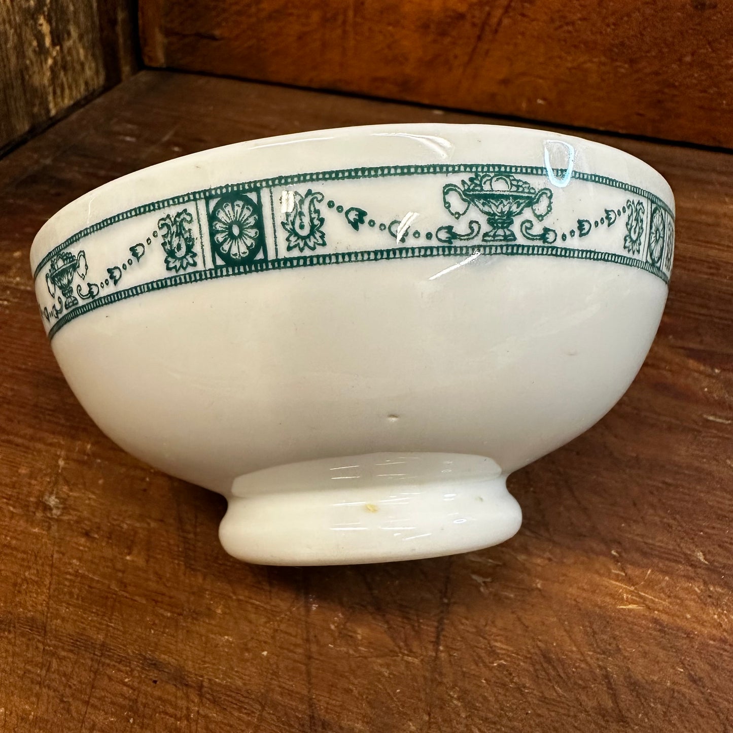Green Pattern Restaurantware Chili Bowl