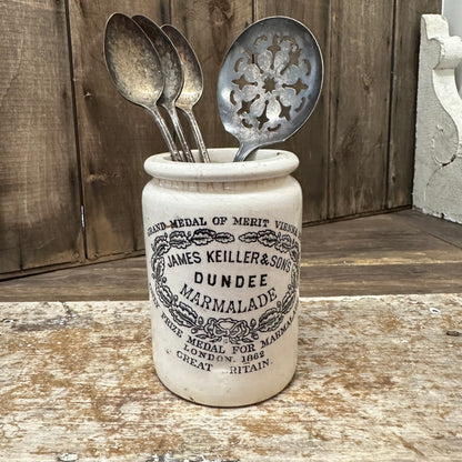 Rolled Shoulder 1 Pound James Keiller Marmalade Pot Dundee