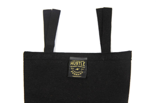 Hustle Pennant • Neuarmy x Oxford Pennant Original: Gold