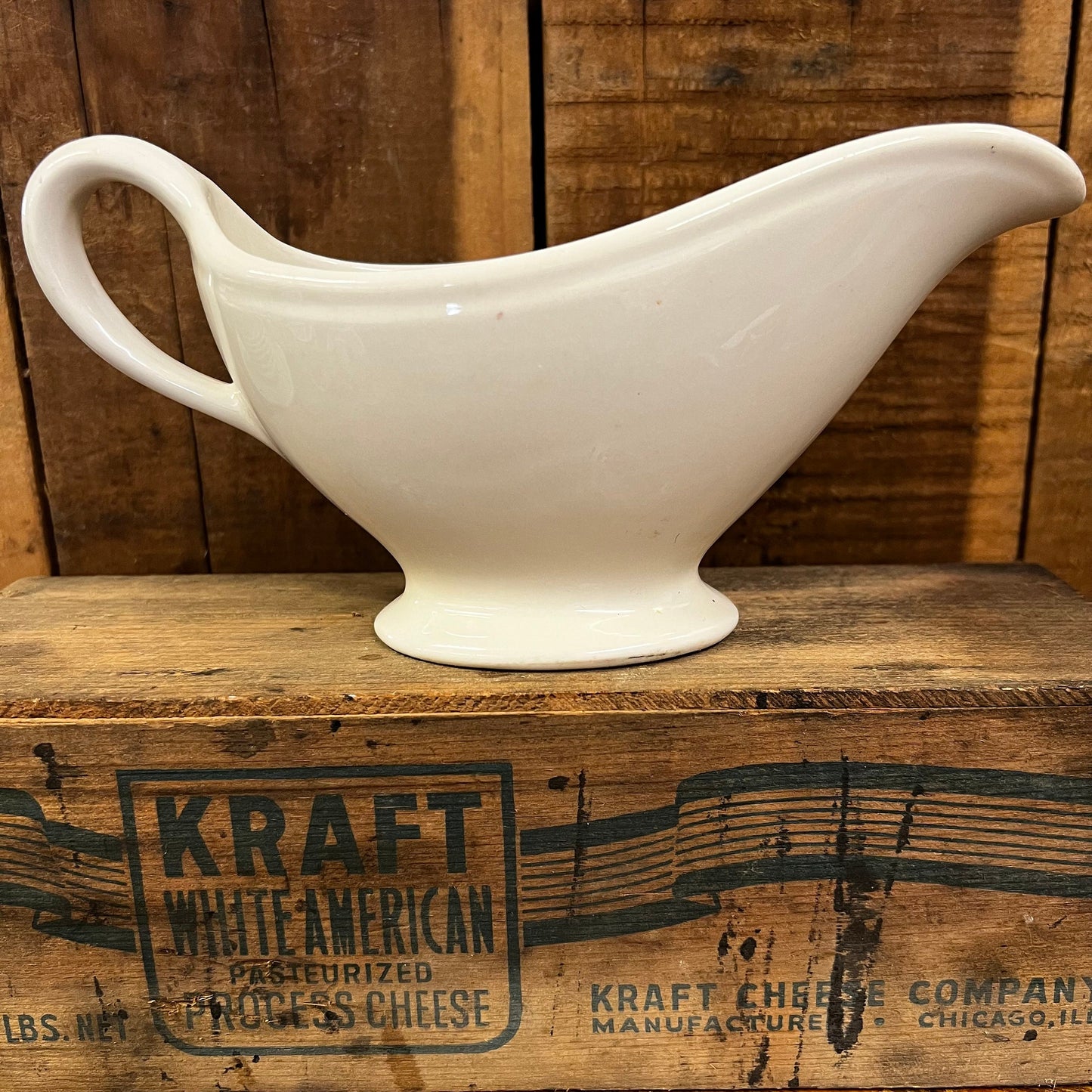 US Army Medical Department Gravy Boats 1936 1943 White Red Bailey Walker Sterling China Restaurant Ware