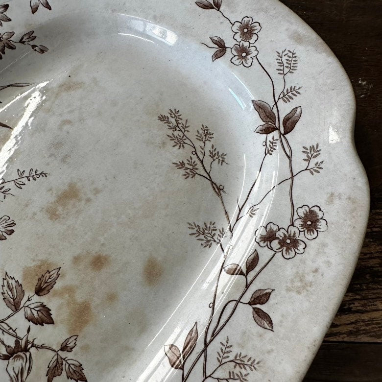 Platter Aesthetic Movement Brown Transferware Floral Pattern English Ironstone Edge, Malkin & Co Trentham Pattern 77306