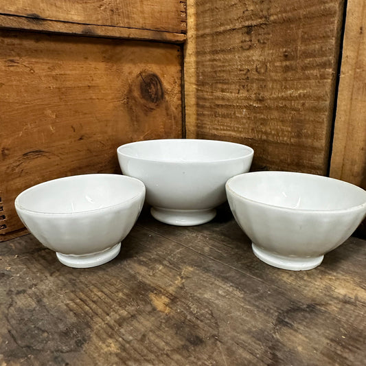 White Café au Lait Bowls Simple Fluted French 1035 1036