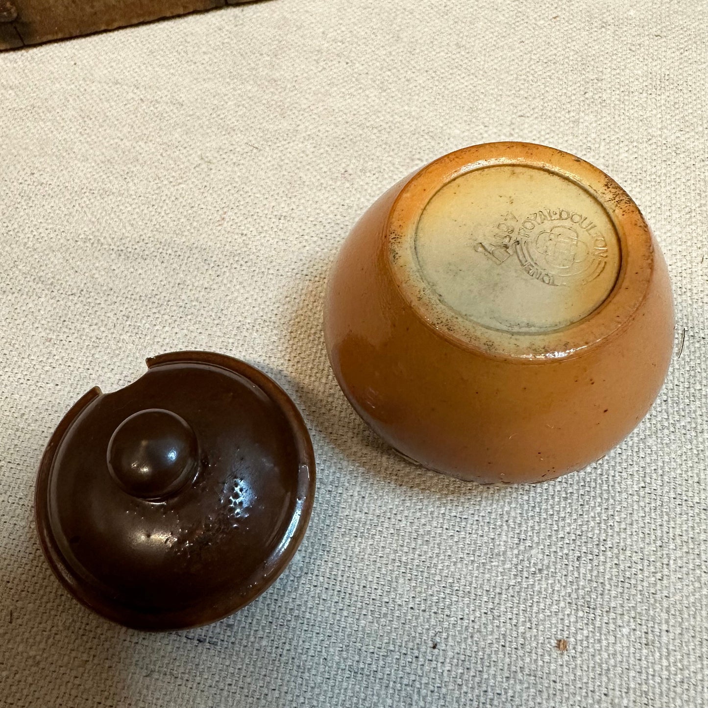 Zerosal Royal Doulton Salt Cellar Pot with Lid 1053