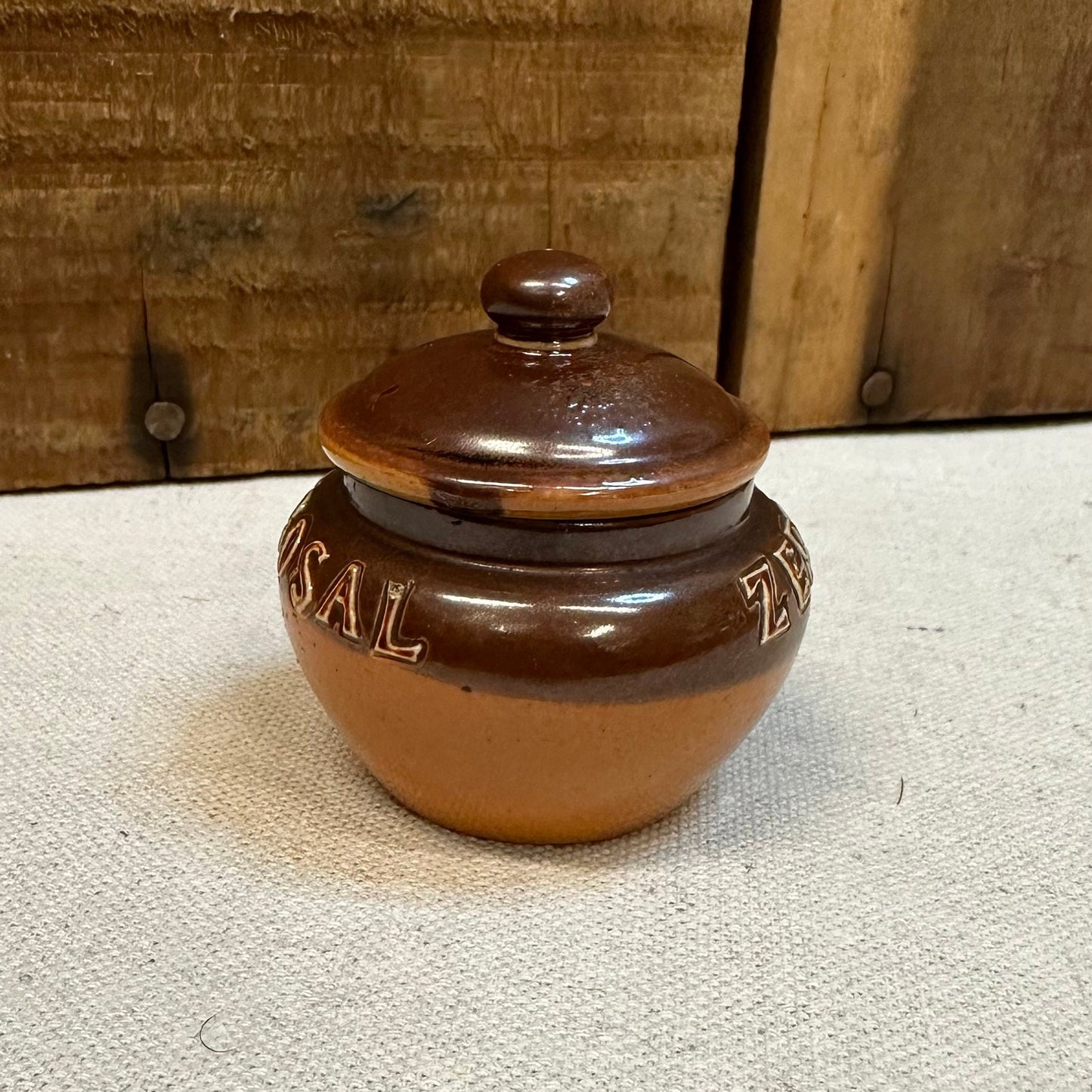 Zerosal Royal Doulton Salt Cellar Pot with Lid 1053